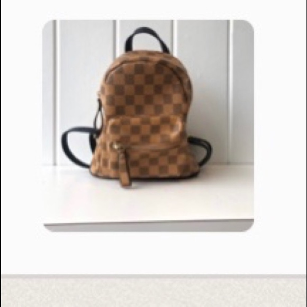 NWOT MINI CHECKERED BACKPACK